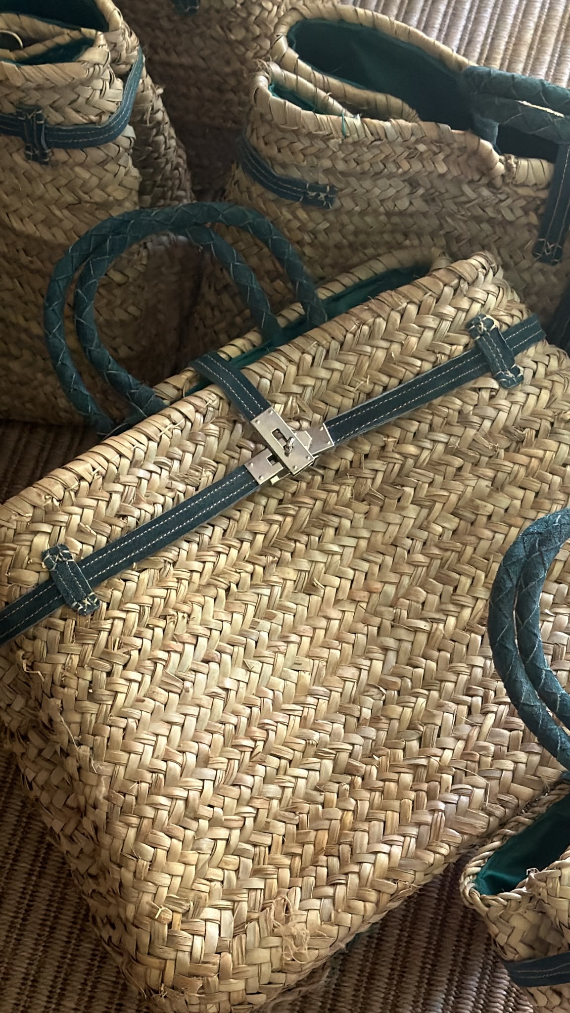 The Amara Handwoven Bag - Green
